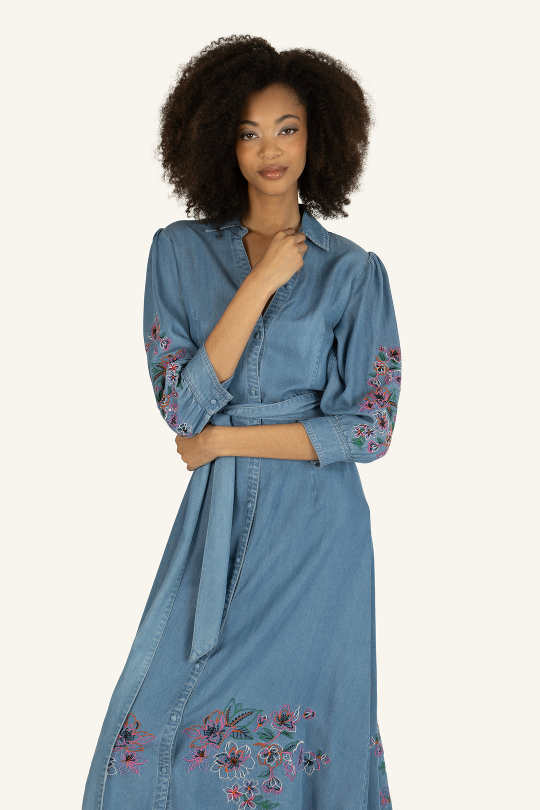 Lynn Dress - Tencel with Flower Embroidery