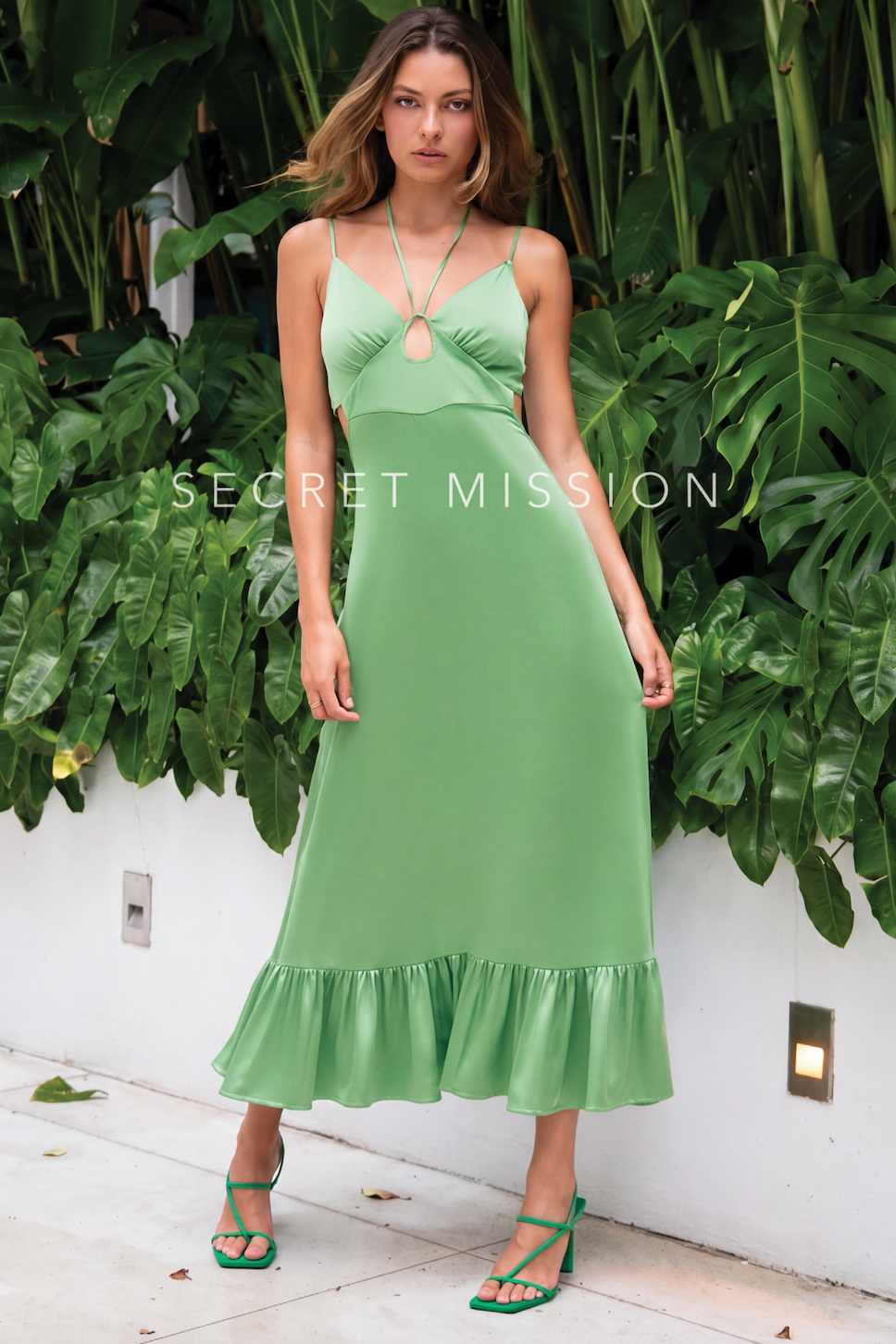 mr k green dress The Victoria Shirt Dress Stock / 36
