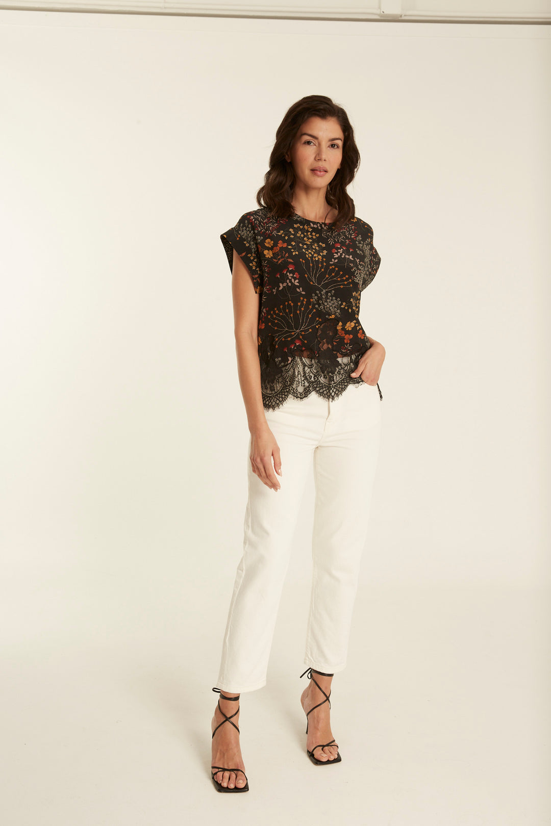 Paisley Top - Wildflower in Black